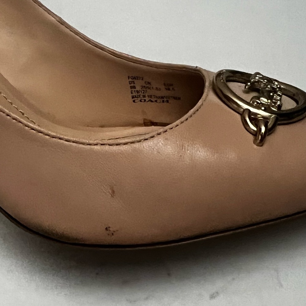 COACH Audrey 90 Leather Pump Pointed Toe 3.25” Designer Heels Womens‎ Sz 9 Nude - Picture 9 of 11